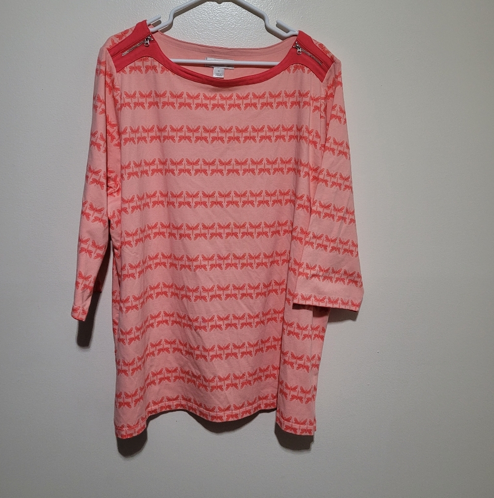 NWT CJ Banks Coral Dragonfly Print Top